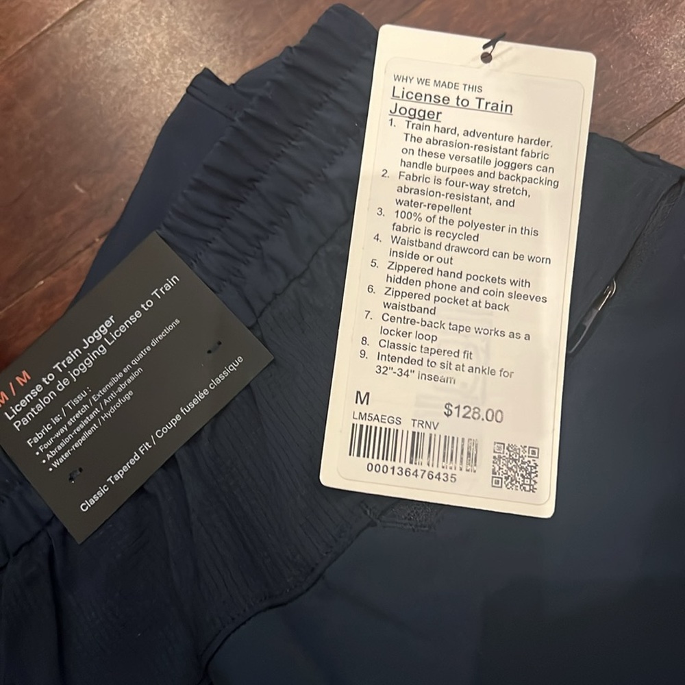 NWT lululemon Men’s License to Train Jogger in True Navy size Medium - Picture 7 of 7